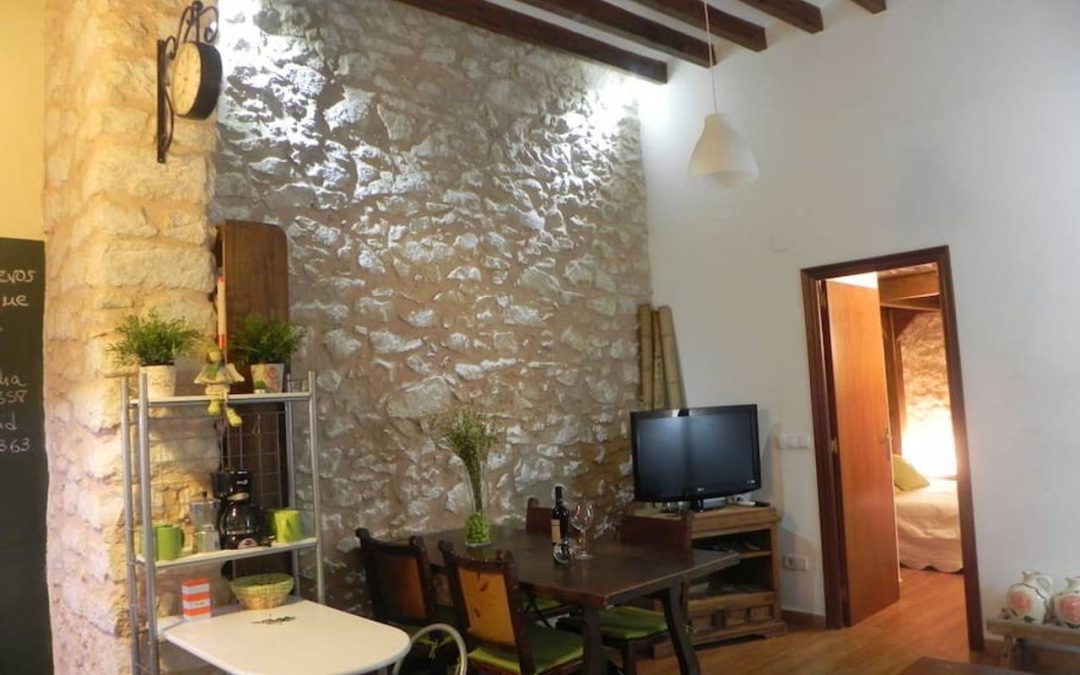 Charming apartment with garage optional